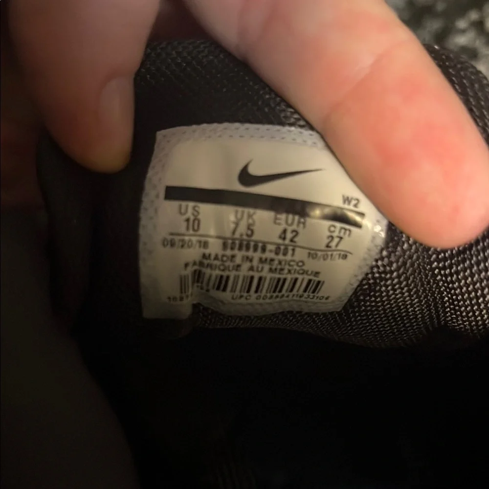Nike Black Sneakers